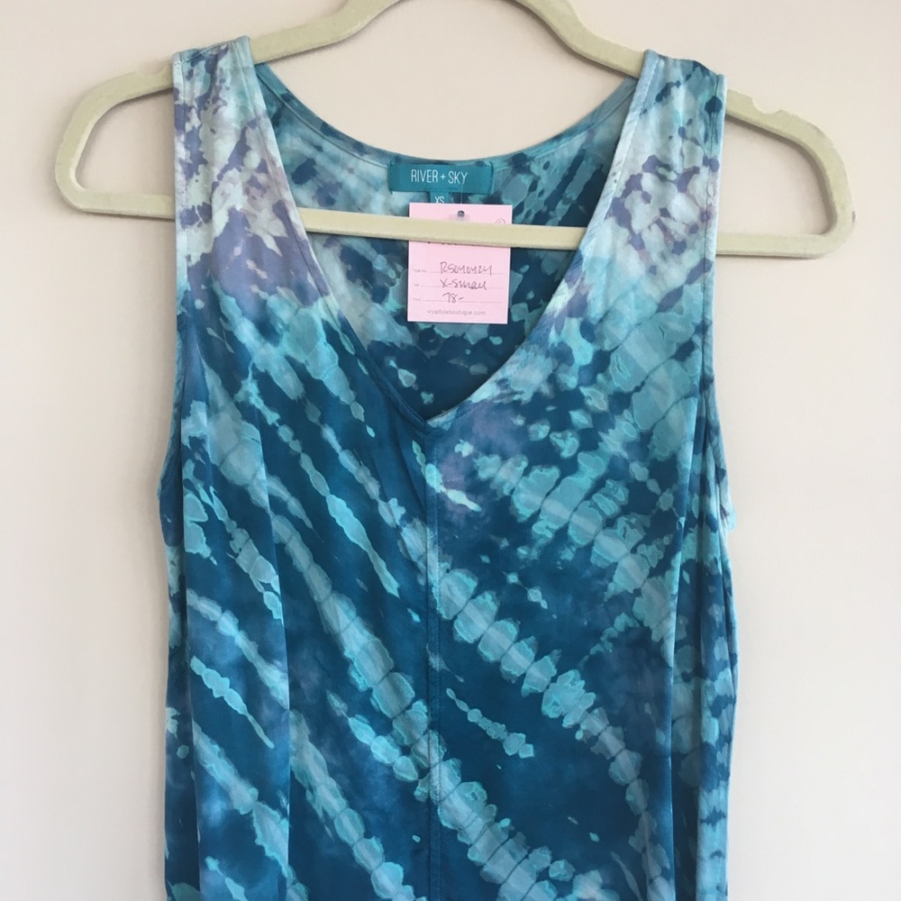 NWT Boutique Top by River Sky